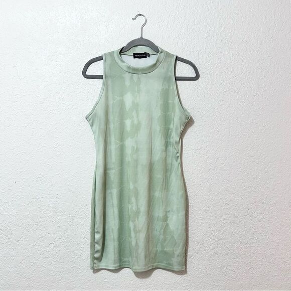 Pretty Little Thing dress green size 12 - Picture 1 of 16